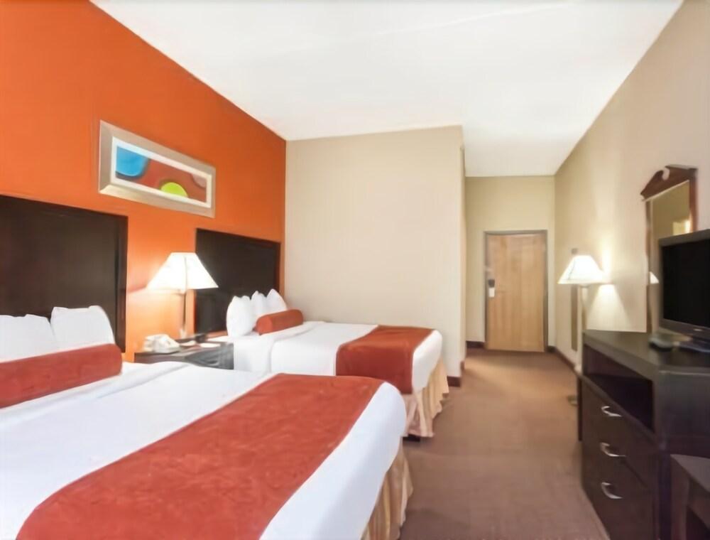 Hotel Clarion Pointe à Franklin Extérieur photo