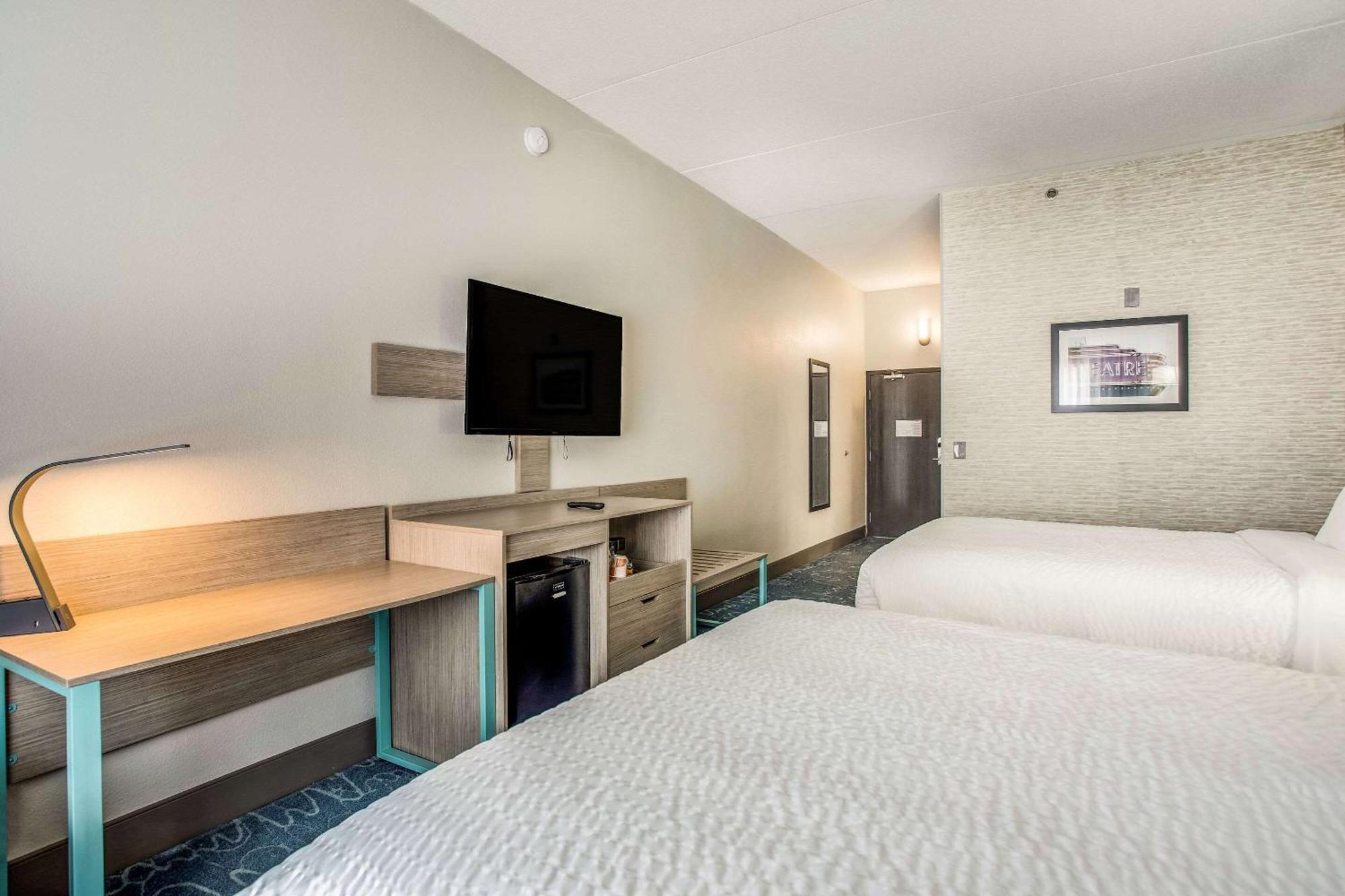Hotel Clarion Pointe à Franklin Extérieur photo